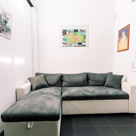 Il Giardino Di Rebecca Bed & Breakfast Ferrara Bagian luar foto