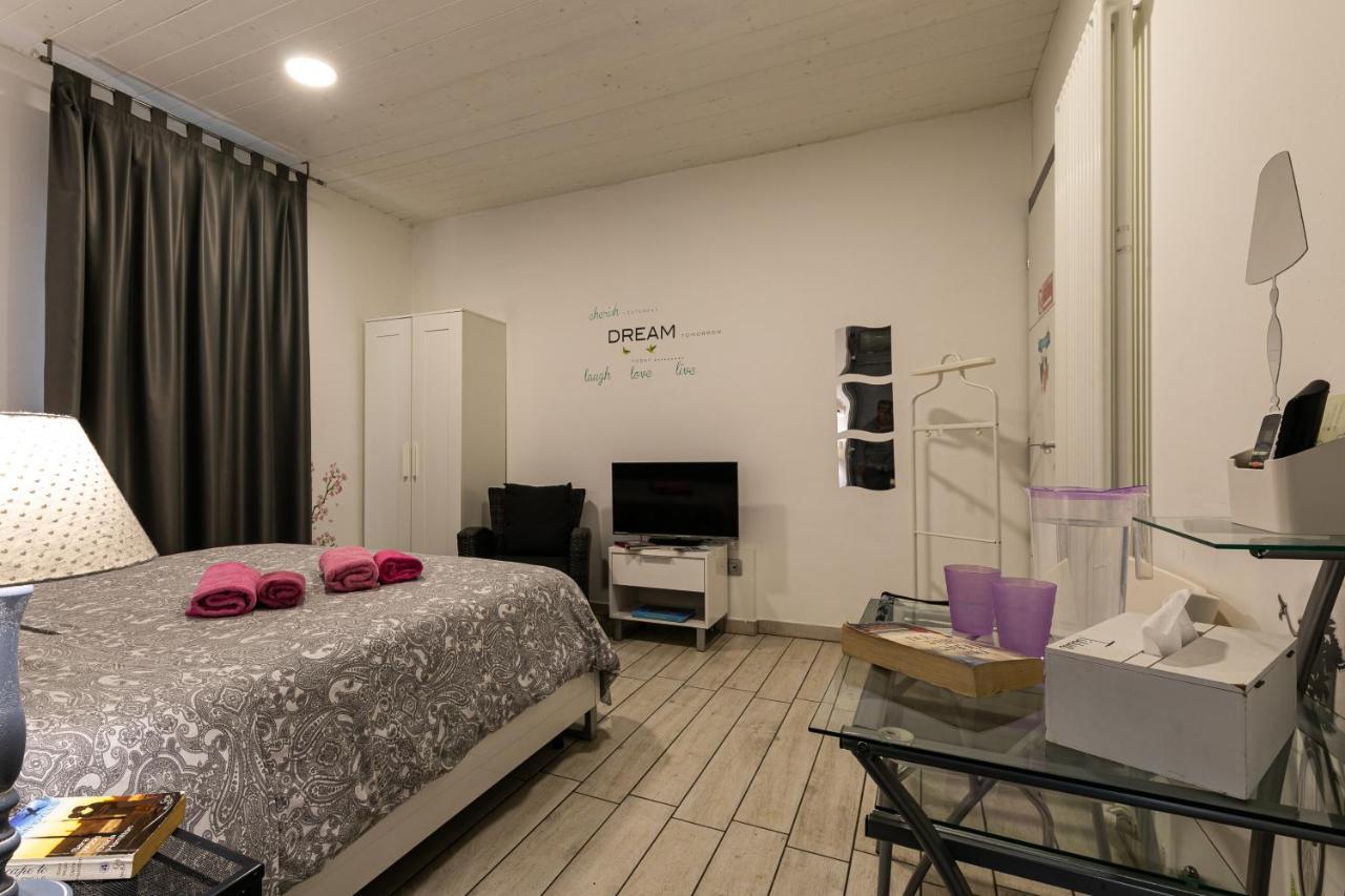 Il Giardino Di Rebecca Bed & Breakfast Ferrara Bagian luar foto