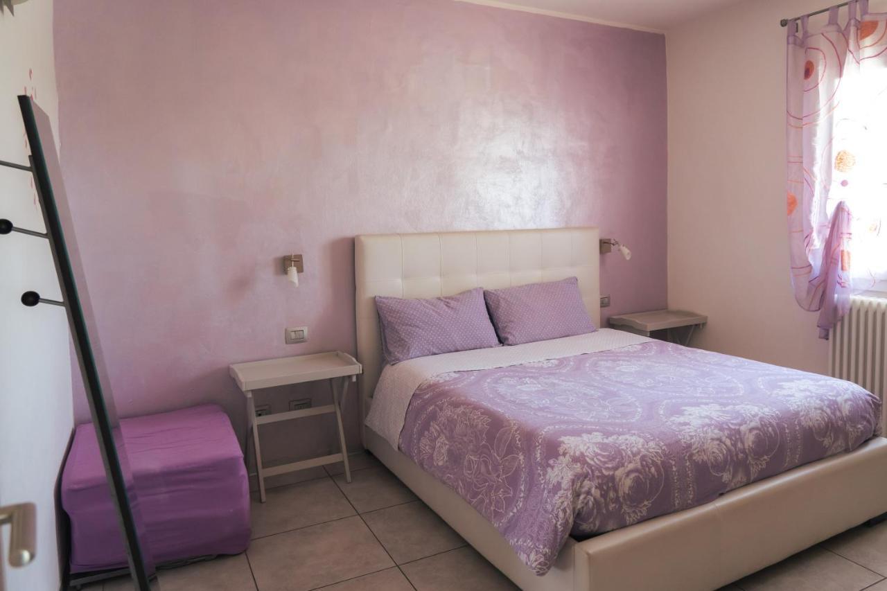 Il Giardino Di Rebecca Bed & Breakfast Ferrara Bagian luar foto